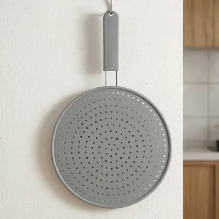 silicone splatter guard for frying pan, silicone frying pan splatter guard, silicone splatter screen for frying pan